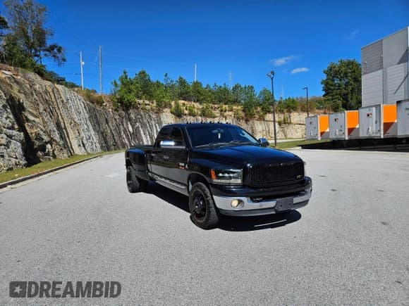 ✅ 2007 Dodge 3500 SLT • VIN: 3D7ML48A97G792058 • Lot: 89638805. Listed on Copart with 321,113 mi. Free auction sales archive from the USA and detailed vehicle history report at DreamBid. Image 1.