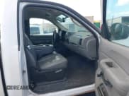 ✅ 2007 Chevrolet Silverado 1500 Work Truck • VIN: 1GCEC14C37E603948 • Лот: 43411938. Опубликован ранее на IAAI с пробегом Не указан. Бесплатный доступ к архиву аукционных продаж из США и подробный отчёт об истории автомобиля на DreamBid. Изображение 5.