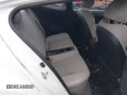 ✅ 2013 Hyundai Veloster w/Black Int • VIN: KMHTC6AD9DU145590 • Lot: 43545139. Wystawiony na IAAI z przebiegiem 155 729 mil. Bezpłatny archiwum sprzedaży aukcyjnych z USA i szczegółowy raport historii pojazdu na DreamBid. Zdjęcie 8.