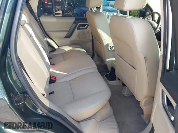 ✅ 2010 Land Rover LR2 HSE • VIN: SALFR2BN1AH186244 • Лот: 42731829. Опубликован ранее на IAAI с пробегом 109 868 миль. Бесплатный доступ к архиву аукционных продаж из США и подробный отчёт об истории автомобиля на DreamBid. Изображение 8.