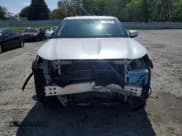 ✅ 2022 Toyota Highlander Hybrid LE • VIN: 5TDZARAH0NS516943 • Lot: 52202305. Wystawiony na Copart z przebiegiem 39 889 mil. Bezpłatny archiwum sprzedaży aukcyjnych z USA i szczegółowy raport historii pojazdu na DreamBid. Zdjęcie 5.