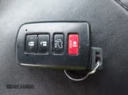 ✅ 2013 Toyota RAV4 Limited • VIN: 2T3DFREV0DW084279 • Lot: 43556726. Listed on IAAI with 177,951 mi. Free auction sales archive from the USA and detailed vehicle history report at DreamBid. Image 11.