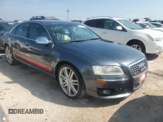 ✅ 2007 Audi S8 • VIN: WAUPN44E87N012663 • Lot: 76015614. Wystawiony na Copart z przebiegiem 139 200 mil. Bezpłatny archiwum sprzedaży aukcyjnych z USA i szczegółowy raport historii pojazdu na DreamBid. Zdjęcie 4.