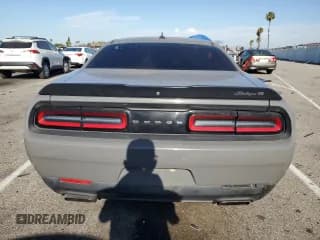 ✅ 2017 Dodge Challenger T/A 392 • VIN: 2C3CDZFJ7HH626064 • Lot: 60322954. Wystawiony na Copart z przebiegiem 67 334 mil. Bezpłatny archiwum sprzedaży aukcyjnych z USA i szczegółowy raport historii pojazdu na DreamBid. Zdjęcie 6.