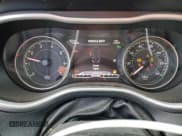 ✅ 2014 Jeep Cherokee Trailhawk • VIN: 1C4PJMBB1EW245847 • Lot: 93868235. Wystawiony na Copart z przebiegiem 223 294 mil. Bezpłatny archiwum sprzedaży aukcyjnych z USA i szczegółowy raport historii pojazdu na DreamBid. Zdjęcie 9.