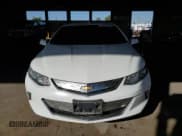 ✅ 2017 Chevrolet Volt LT • VIN: 1G1RC6S57HU159637 • Lot: 78271154. Wystawiony na Copart z przebiegiem 127 086 mil. Bezpłatny archiwum sprzedaży aukcyjnych z USA i szczegółowy raport historii pojazdu na DreamBid. Zdjęcie 5.