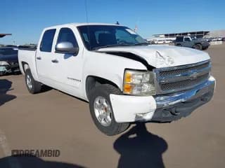 ✅ 2007 Chevrolet Silverado 1500 1LT • VIN: 2GCEC13J171654723 • Лот: 43546888. Опубликован ранее на IAAI с пробегом 250 185 миль. Бесплатный доступ к архиву аукционных продаж из США и подробный отчёт об истории автомобиля на DreamBid. Изображение 1.