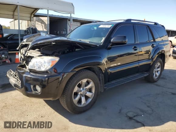 ✅ 2008 Toyota 4Runner Limited • VIN: JTEBU17R788107420 • Lot: 77694784. Wystawiony na Copart z przebiegiem 185 182 mil. Bezpłatny archiwum sprzedaży aukcyjnych z USA i szczegółowy raport historii pojazdu na DreamBid. Zdjęcie 1.
