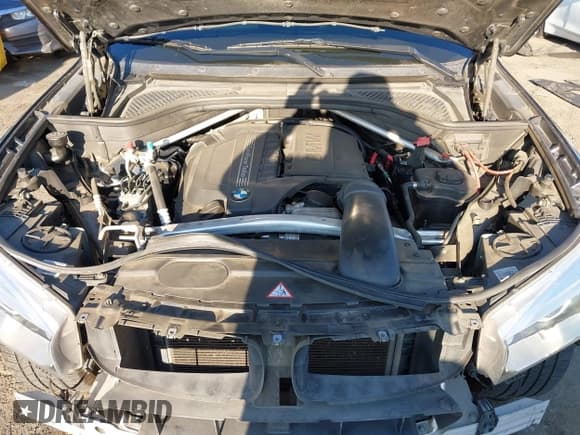 ✅ 2014 BMW X5 sDrive35i • VIN: 5UXKR2C58E0H31771 • Лот: 43228012. Опубликован ранее на IAAI с пробегом 104 851 миль. Бесплатный доступ к архиву аукционных продаж из США и подробный отчёт об истории автомобиля на DreamBid. Изображение 10.