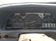 ✅ 1981 Toyota Pickup • VIN: JT4RN38D4B0016481 • Lot: 67520134. Wystawiony na Copart z przebiegiem 219 068 mil. Bezpłatny archiwum sprzedaży aukcyjnych z USA i szczegółowy raport historii pojazdu na DreamBid. Zdjęcie 9.