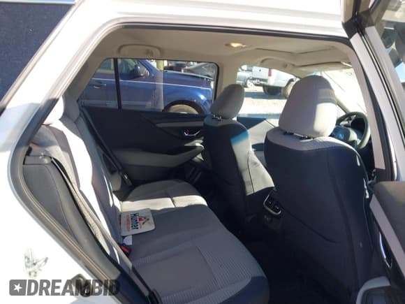 ✅ 2022 Subaru Outback Premium • VIN: 4S4BTAFC3N3162553 • Lot: 43618251. Wystawiony na IAAI z przebiegiem 25 857 mil. Bezpłatny archiwum sprzedaży aukcyjnych z USA i szczegółowy raport historii pojazdu na DreamBid. Zdjęcie 8.