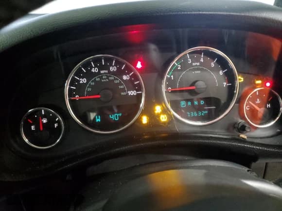 ✅ 2014 Jeep Wrangler Unlimited Sport RHD • VIN: 1C4BJWKGXEL328308 • Lot: 44307465. Listed on Copart with 73,632 mi. Free auction sales archive from the USA and detailed vehicle history report at DreamBid. Image 9.