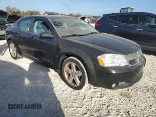 ✅ 2008 Dodge Avenger SXT • VIN: 1B3LC56R78N583500 • Lot: 77681144. Wystawiony na Copart z przebiegiem Nie podano. Bezpłatny archiwum sprzedaży aukcyjnych z USA i szczegółowy raport historii pojazdu na DreamBid. Zdjęcie 4.