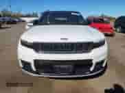 ✅ 2023 Jeep Grand Cherokee Summit • VIN: 1C4RJKEG6P8771614 • Lot: 85094655. Listed on Copart with 16,172 mi. Free auction sales archive from the USA and detailed vehicle history report at DreamBid. Image 5.