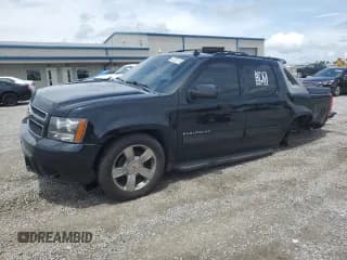 ✅ 2012 Chevrolet Avalanche LS • VIN: 3GNTKEE72CG117497 • Lot: 60795715. Listed on Copart with 266,877 mi. Free auction sales archive from the USA and detailed vehicle history report at DreamBid. Image 1.