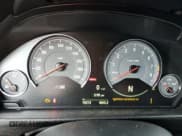 ✅ 2015 BMW M4 • VIN: WBS3R9C54FK333502 • Лот: 64462502. Опубликован ранее на Copart с пробегом 76 212 миль. Бесплатный доступ к архиву аукционных продаж из США и подробный отчёт об истории автомобиля на DreamBid. Изображение 8.