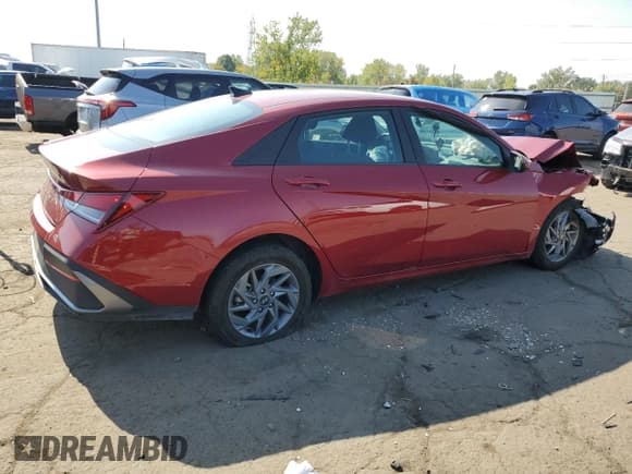 ✅ 2024 Hyundai Elantra SEL • VIN: KMHLM4DG0RU735756 • Lot: 80672735. Listed on Copart with 15,656 mi. Free auction sales archive from the USA and detailed vehicle history report at DreamBid. Image 3.