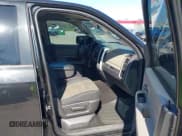 ✅ 2009 Dodge 1500 Laramie • VIN: 1D3HV13T09S758249 • Lot: 41923451. Wystawiony na IAAI z przebiegiem 238 116 mil. Bezpłatny archiwum sprzedaży aukcyjnych z USA i szczegółowy raport historii pojazdu na DreamBid. Zdjęcie 5.