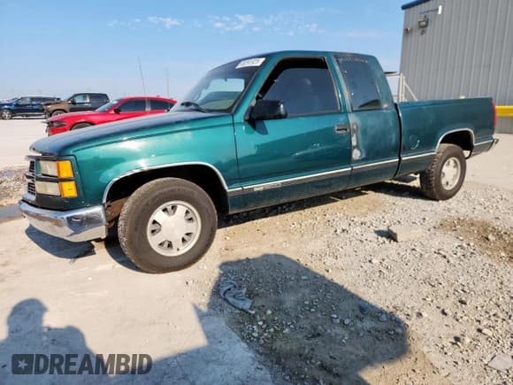 ✅ 1996 GMC Sierra 1500 • VIN: 2GTEC19R4T1552775 • Lot: 68291925. Wystawiony na Copart z przebiegiem 146 095 mil. Bezpłatny archiwum sprzedaży aukcyjnych z USA i szczegółowy raport historii pojazdu na DreamBid. Zdjęcie 1.
