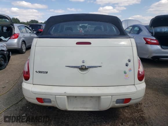 ✅ 2008 Chrysler PT Cruiser • VIN: 3C3HY55X08T123377 • Lot: 68232804. Listed on Copart with 58,175 mi. Free auction sales archive from the USA and detailed vehicle history report at DreamBid. Image 6.