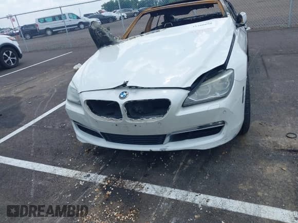 ✅ 2013 BMW 6 Series 650i • VIN: WBA6B2C54DD128356 • Lot: 42380850. Listed on IAAI with Not provided. Free auction sales archive from the USA and detailed vehicle history report at DreamBid. Image 12.