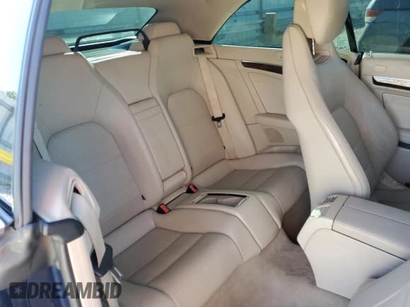 ✅ 2015 Mercedes-Benz E 400 • VIN: WDDKK6FF6FF309078 • Lot: 89516405. Listed on Copart with 86,209 mi. Free auction sales archive from the USA and detailed vehicle history report at DreamBid. Image 10.