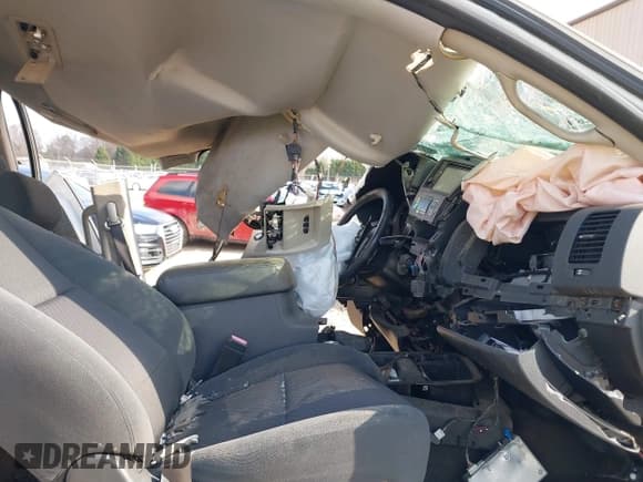 ✅ 2008 Chevrolet Silverado 2500HD 1LT • VIN: 1GCHC23668F225232 • Лот: 41136449. Опубликован ранее на IAAI с пробегом Не указан. Бесплатный доступ к архиву аукционных продаж из США и подробный отчёт об истории автомобиля на DreamBid. Изображение 5.