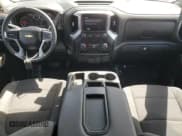 ✅ 2019 Chevrolet Silverado 1500 LT • VIN: 1GCRYDEDXKZ173185 • Lot: 56605025. Wystawiony na Copart z przebiegiem 80 460 mil. Bezpłatny archiwum sprzedaży aukcyjnych z USA i szczegółowy raport historii pojazdu na DreamBid. Zdjęcie 8.