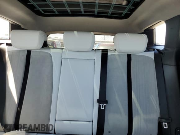 ✅ 2023 Fisker Ocean Extreme • VIN: VCF1EBU25PG007055 • Lot: 53709104. Wystawiony na Copart z przebiegiem 1 176 mil. Bezpłatny archiwum sprzedaży aukcyjnych z USA i szczegółowy raport historii pojazdu na DreamBid. Zdjęcie 10.