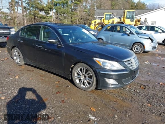 ✅ 2013 Hyundai Genesis 3.8L • VIN: KMHGC4DD4DU251415 • Лот: 43802373. Опубликован ранее на IAAI с пробегом 222 782 миль. Бесплатный доступ к архиву аукционных продаж из США и подробный отчёт об истории автомобиля на DreamBid. Изображение 1.