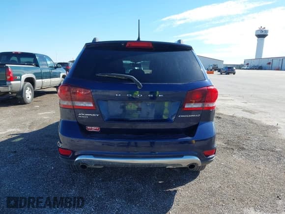 ✅ 2017 Dodge Journey Crossroad Plus • VIN: 3C4PDDGG7HT575661 • Лот: 43388783. Опубликован ранее на IAAI с пробегом 91 885 миль. Бесплатный доступ к архиву аукционных продаж из США и подробный отчёт об истории автомобиля на DreamBid. Изображение 17.