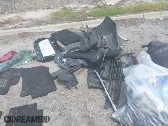 ✅ 2018 Nissan Rogue SL • VIN: JN8AT2MT8JW470730 • Lot: 43055548. Listed on IAAI with 123,149 mi. Free auction sales archive from the USA and detailed vehicle history report at DreamBid. Image 12.