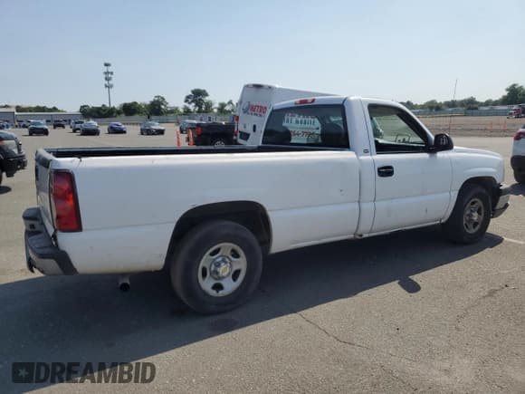 ✅ 2003 Chevrolet Silverado 1500 LS • VIN: 1GCEC14X83Z200893 • Лот: 66647095. Опубликован ранее на Copart с пробегом 126 840 миль. Бесплатный доступ к архиву аукционных продаж из США и подробный отчёт об истории автомобиля на DreamBid. Изображение 3.