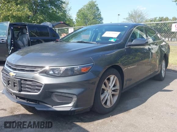 ✅ 2018 Chevrolet Malibu LT • VIN: 1G1ZD5STXJF119746 • Lot: 43173441. Listed on IAAI with 92,484 mi. Free auction sales archive from the USA and detailed vehicle history report at DreamBid. Image 2.