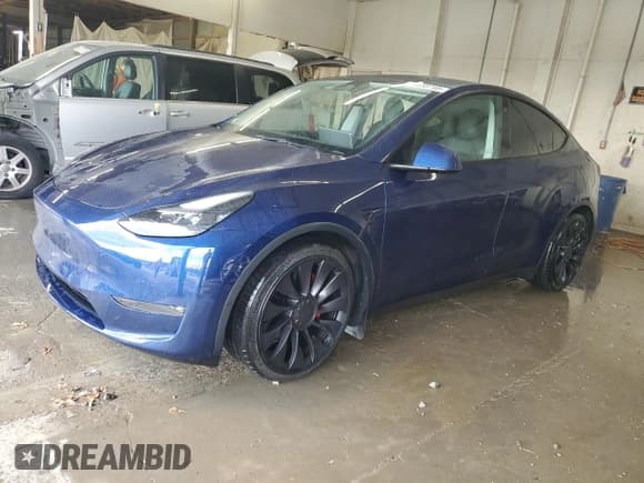 ✅ 2022 Tesla Model Y Performance • VIN: 7SAYGDEF3NF414436 • Lot: 93658745. Listed on Copart with 49,839 mi. Free auction sales archive from the USA and detailed vehicle history report at DreamBid. Image 1.