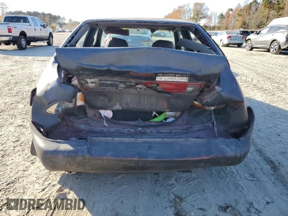 ✅ 1999 Nissan Sentra XE • VIN: 3N1AB41D6XL099057 • Лот: 93068445. Опубликован ранее на Copart с пробегом 110 293 миль. Бесплатный доступ к архиву аукционных продаж из США и подробный отчёт об истории автомобиля на DreamBid. Изображение 6.