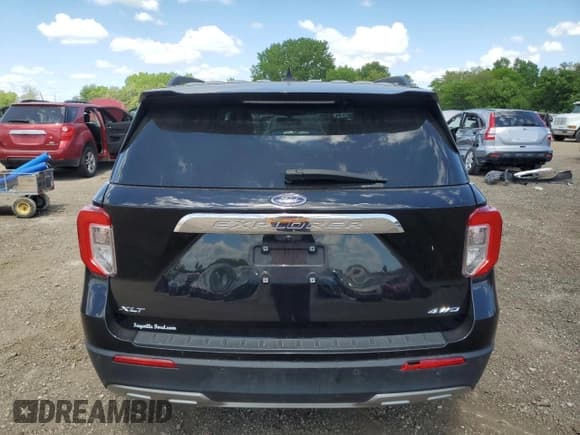 ✅ 2021 Ford Explorer XLT • VIN: 1FMSK8DH3MGB56656 • Lot: 56699525. Wystawiony na Copart z przebiegiem 45 462 mil. Bezpłatny archiwum sprzedaży aukcyjnych z USA i szczegółowy raport historii pojazdu na DreamBid. Zdjęcie 6.