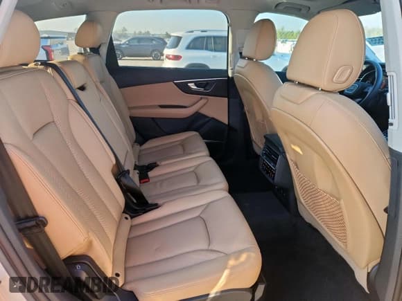 ✅ 2024 Audi Q7 Premium Plus • VIN: WA1LCBF77RD001540 • Lot: 81607555. Listed on Copart with 11,764 mi. Free auction sales archive from the USA and detailed vehicle history report at DreamBid. Image 11.