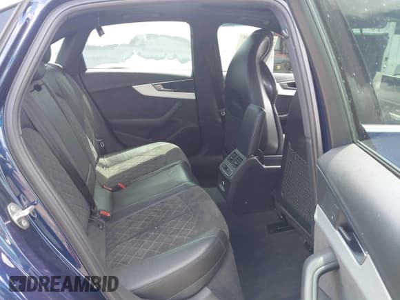 ✅ 2018 Audi S4 Prestige • VIN: WAUC4AF42JA075888 • Lot: 42743661. Listed on IAAI with 85,149 mi. Free auction sales archive from the USA and detailed vehicle history report at DreamBid. Image 8.