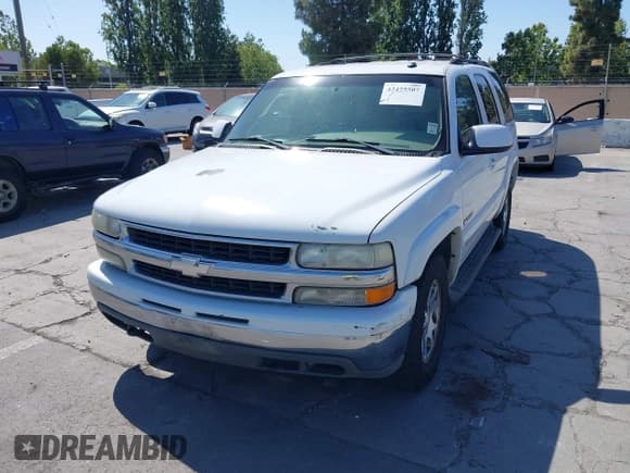 ✅ 2003 Chevrolet Tahoe LS • VIN: 1GNEK13T33J238443 • Lot: 42425507. Listed on IAAI with 296,631 mi. Free auction sales archive from the USA and detailed vehicle history report at DreamBid. Image 6.