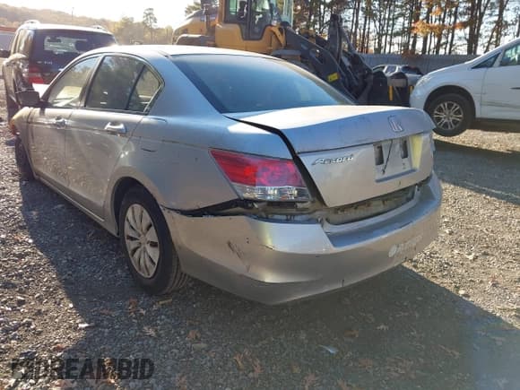 ✅ 2008 Honda Accord LX • VIN: 1HGCP26348A100406 • Лот: 43535914. Опубликован ранее на IAAI с пробегом Не указан. Бесплатный доступ к архиву аукционных продаж из США и подробный отчёт об истории автомобиля на DreamBid. Изображение 3.