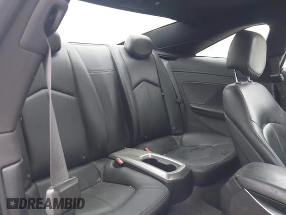 ✅ 2011 Cadillac CTS • VIN: 1G6DA1ED4B0164826 • Lot: 43530383. Wystawiony na IAAI z przebiegiem 49 475 mil. Bezpłatny archiwum sprzedaży aukcyjnych z USA i szczegółowy raport historii pojazdu na DreamBid. Zdjęcie 8.