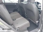 ✅ 2019 Volkswagen Tiguan S • VIN: 3VV1B7AX6KM047182 • Lot: 42926074. Listed on IAAI with 93,990 mi. Free auction sales archive from the USA and detailed vehicle history report at DreamBid. Image 8.