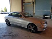 ✅ 2009 Mercedes-Benz CLK 350 • VIN: WDBTJ56H59F262707 • Lot: 82672255. Listed on Copart with 63,946 mi. Free auction sales archive from the USA and detailed vehicle history report at DreamBid. Image 4.