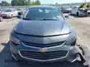 2018 Chevrolet Malibu LT z VIN 1G1ZD5ST2JF160114, wystawiony jako IAAI lot #43063782 z przebiegiem 117 178 mil mil oraz . Historia ofert i sprzedaży dostępna na DreamBid. Obrazek 12.