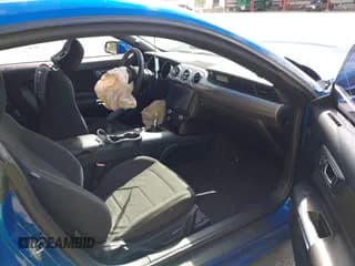 ✅ 2017 Ford Mustang EcoBoost • VIN: 1FA6P8THXH5221499 • Lot: 43481753. Wystawiony na IAAI z przebiegiem 98 170 mil. Bezpłatny archiwum sprzedaży aukcyjnych z USA i szczegółowy raport historii pojazdu na DreamBid. Zdjęcie 5.