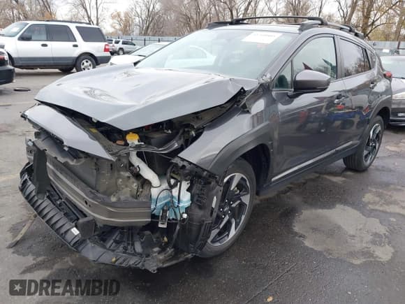 ✅ 2024 Subaru Crosstrek Limited • VIN: 4S4GUHL67R3754229 • Lot: 43760805. Wystawiony na IAAI z przebiegiem 17 557 mil. Bezpłatny archiwum sprzedaży aukcyjnych z USA i szczegółowy raport historii pojazdu na DreamBid. Zdjęcie 2.