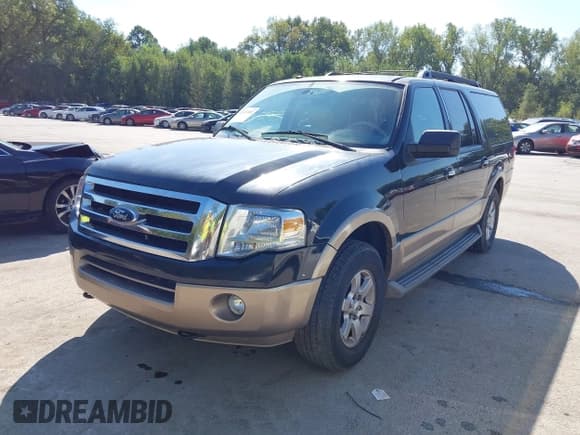 ✅ 2013 Ford Expedition Max XLT • VIN: 1FMJK1J58DEF36892 • Лот: 43323402. Опубликован ранее на IAAI с пробегом 231 433 миль. Бесплатный доступ к архиву аукционных продаж из США и подробный отчёт об истории автомобиля на DreamBid. Изображение 2.