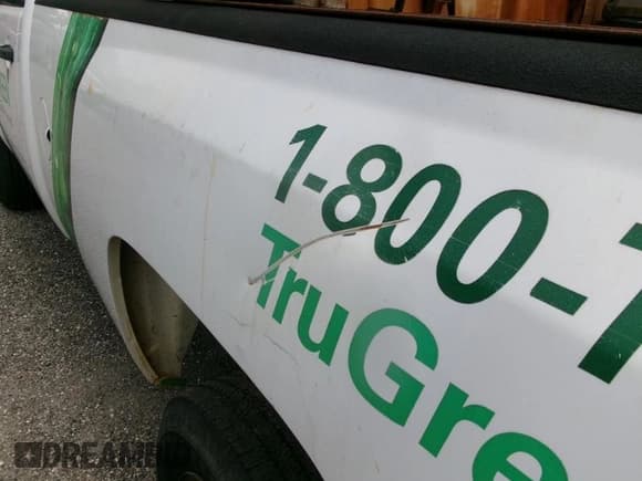 ✅ 2013 Chevrolet Silverado 2500HD Work Truck • VIN: 1GC0CVCG6DF242517 • Lot: 42327602. Wystawiony na IAAI z przebiegiem 147 214 mil. Bezpłatny archiwum sprzedaży aukcyjnych z USA i szczegółowy raport historii pojazdu na DreamBid. Zdjęcie 1.