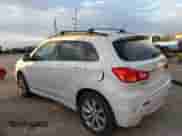 2012 Mitsubishi Outlander SE с VIN JA4AR4AU5CZ010570, выставлен на аукционе IAAI как лот 43511791 с пробегом 111 628 миль миль и . История ставок и продаж доступна на DreamBid. Изображение 3.